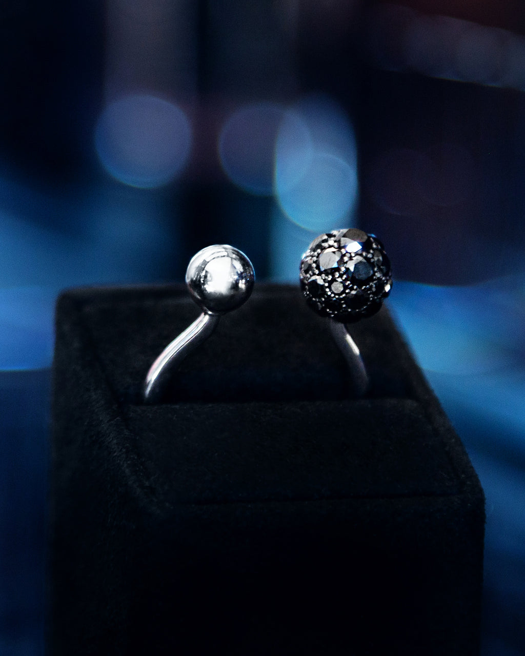 Celestial Toi et Moi Ring SemiSet in White Gold & Black Diamonds