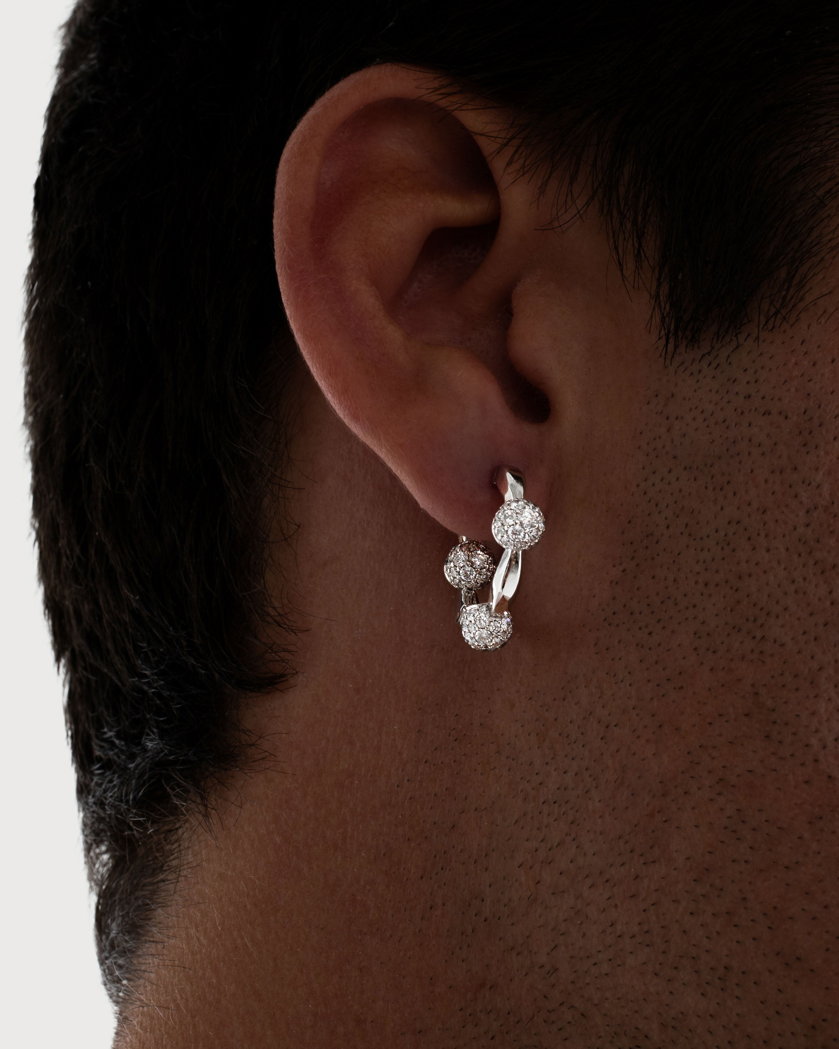 Celestial Huggy in White Gold & Natural Diamonds