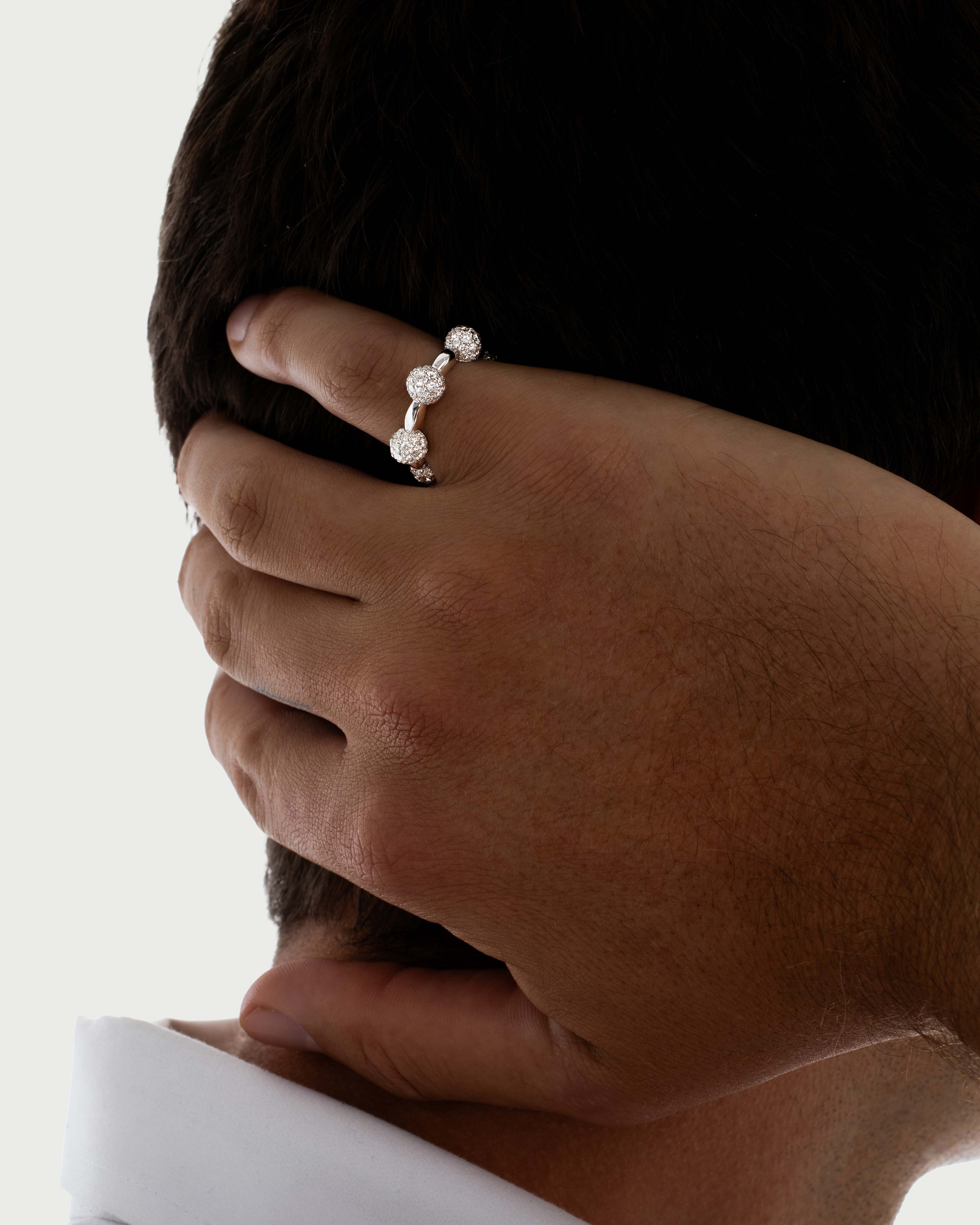 Celestial Ring in White Gold & Natural Diamonds